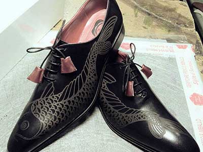 Calf leather hand printed shoe